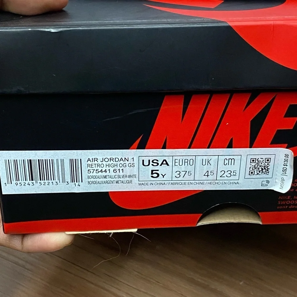 Air Jordan 1 Retro High OG GS "Bordeaux/White/Metallic Silver" Size 6.5 - Picture 8 of 9